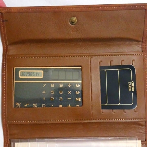 Vintage NWOT AMITY Vintage Cowhide Women's Tri-fold Wallet - Picture 6 of 12